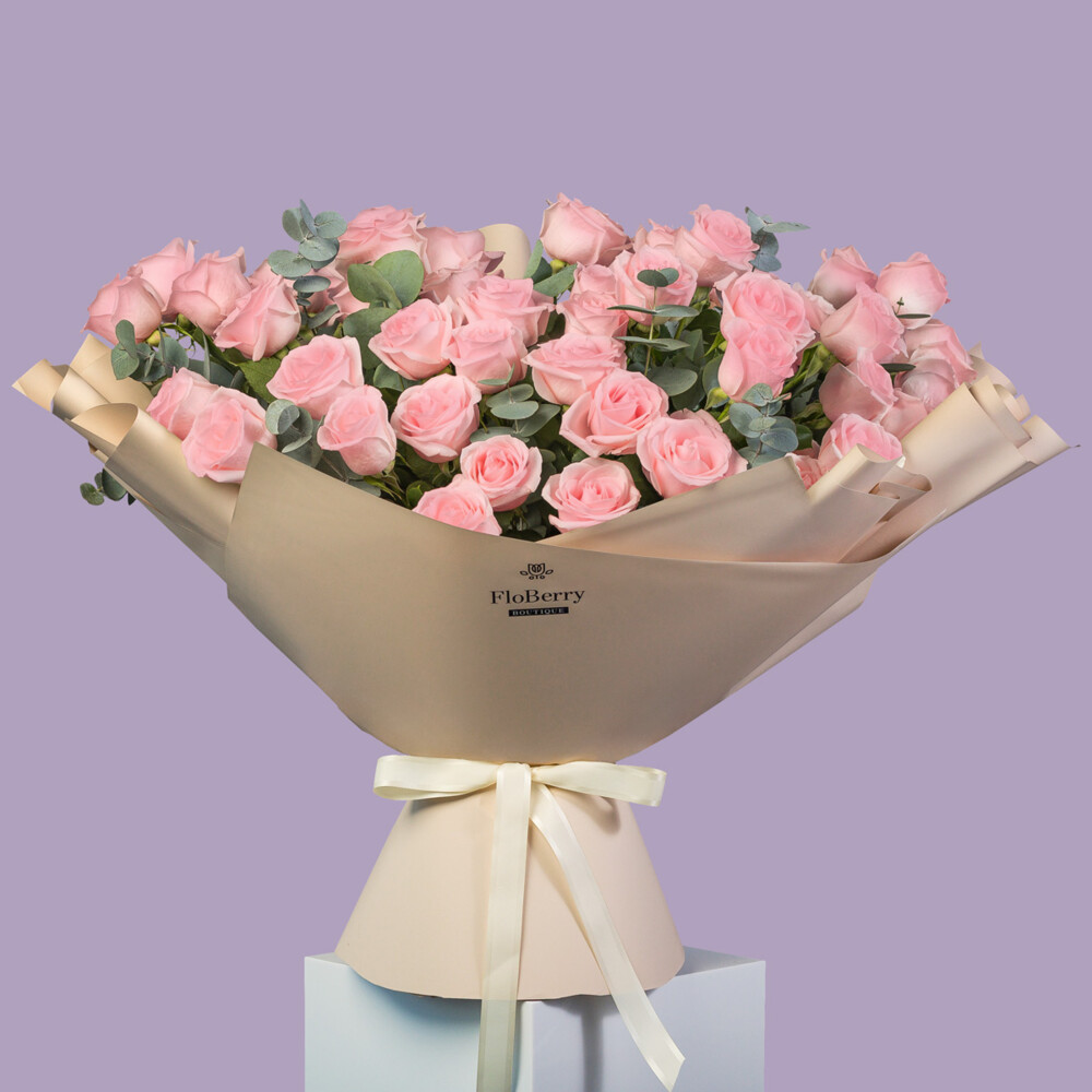 Bouquet of 51 Light Pink Roses