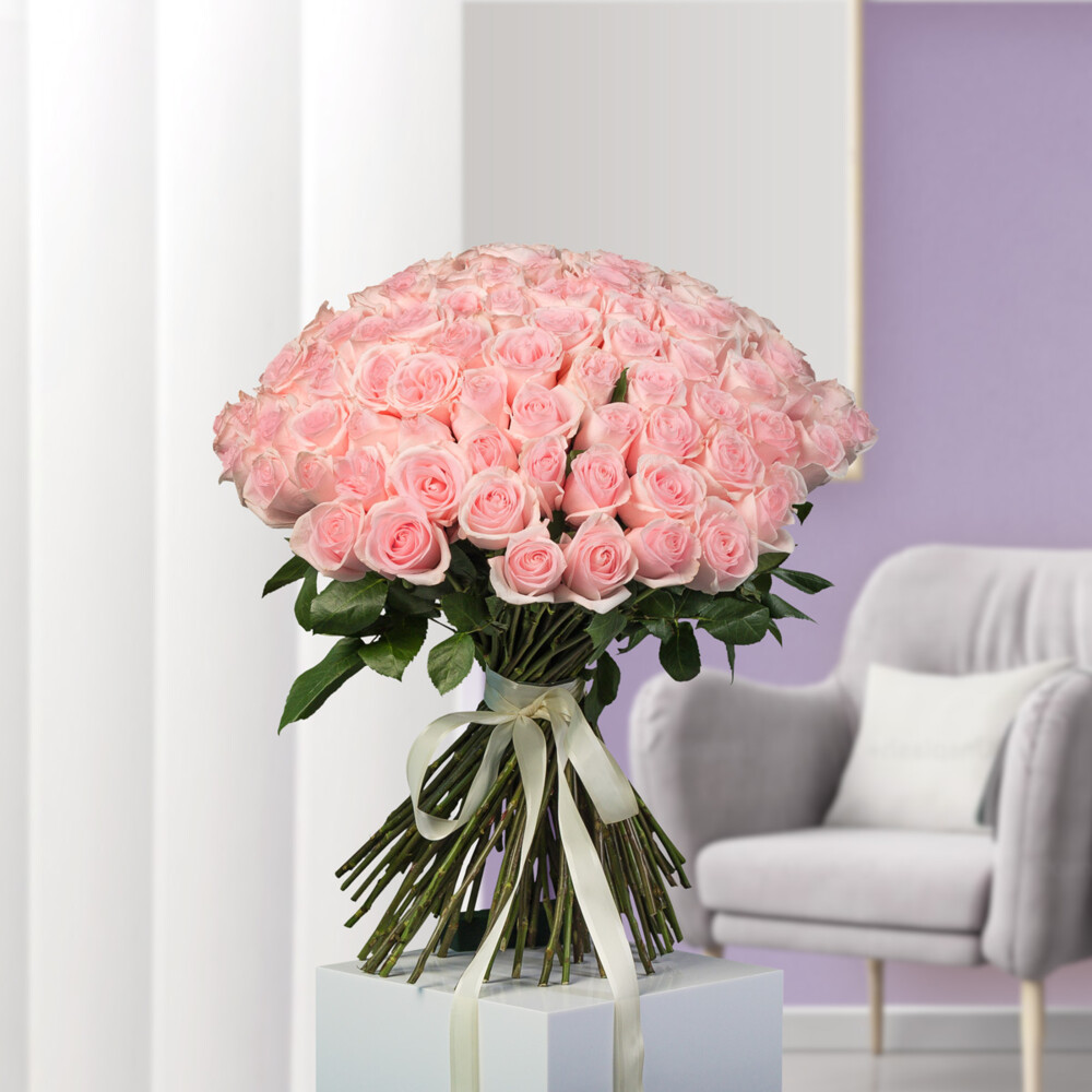 Bouquet of 101 Light Pink Roses