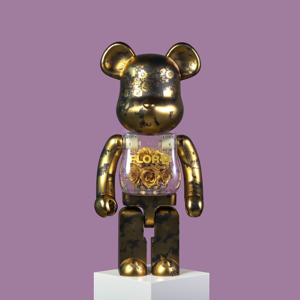 BearBrick 1000 Gold Flora